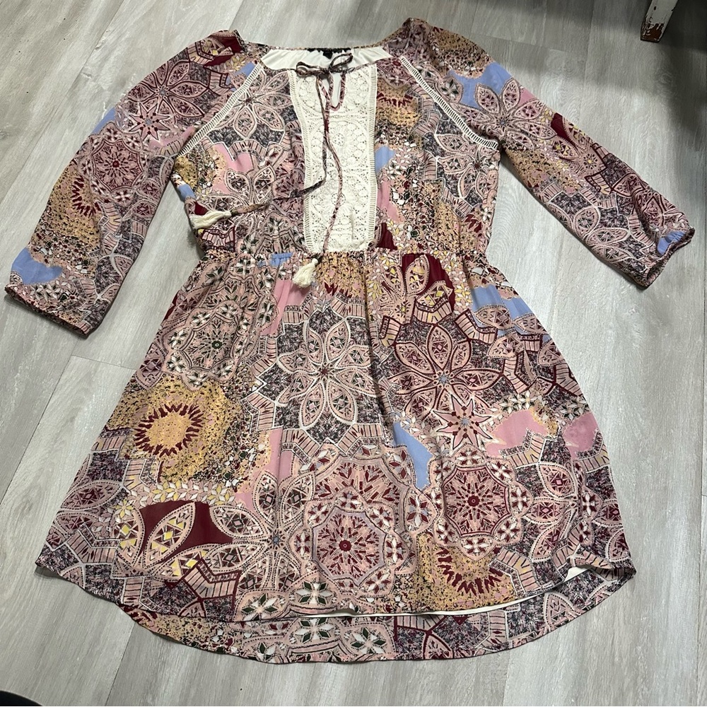 Signature Studio Pink Cream Lace Floral Dress Sz L